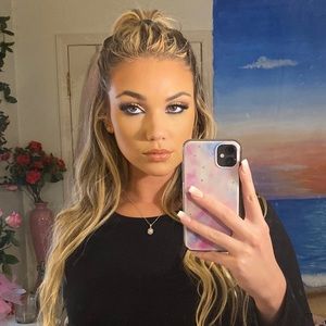 Meet your Posher, Shayna